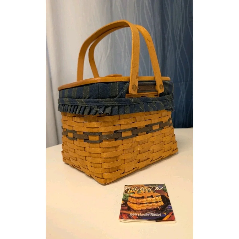 Longaberger 1998 Collectors Club Harbor Basket –Liner & Protector